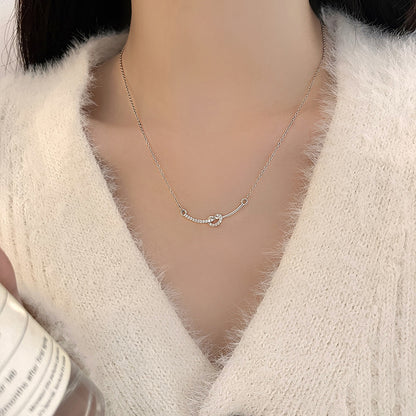 Käsintehty vintage Kaulakoru