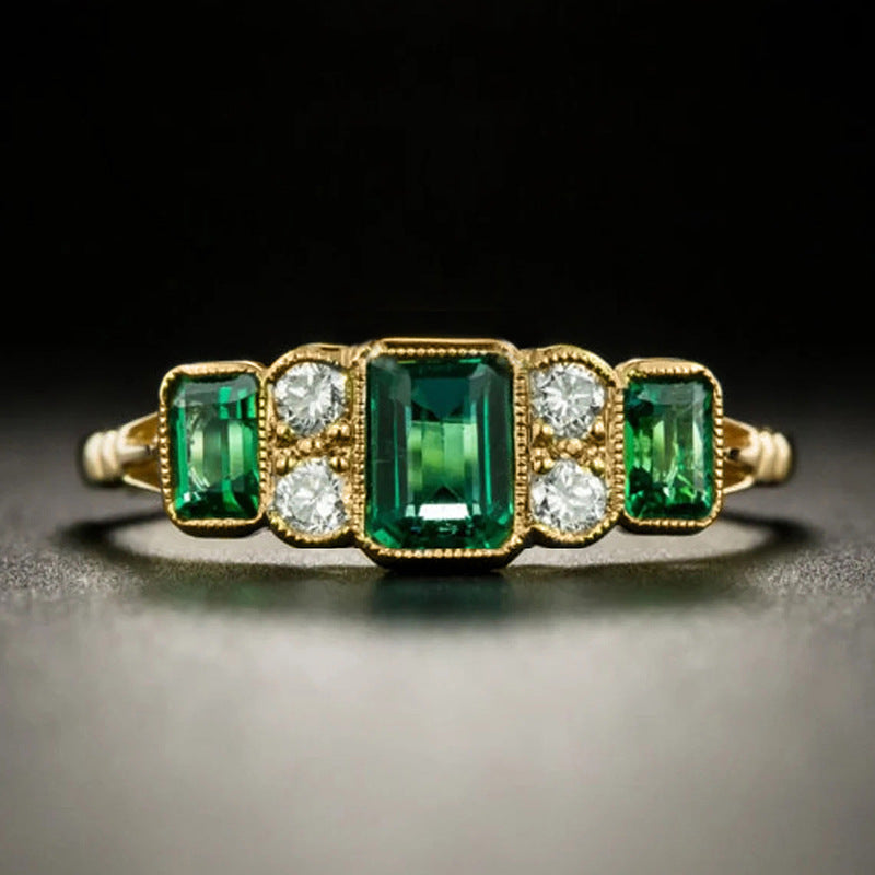 Upea Sormus päivittäiseen käyttöön