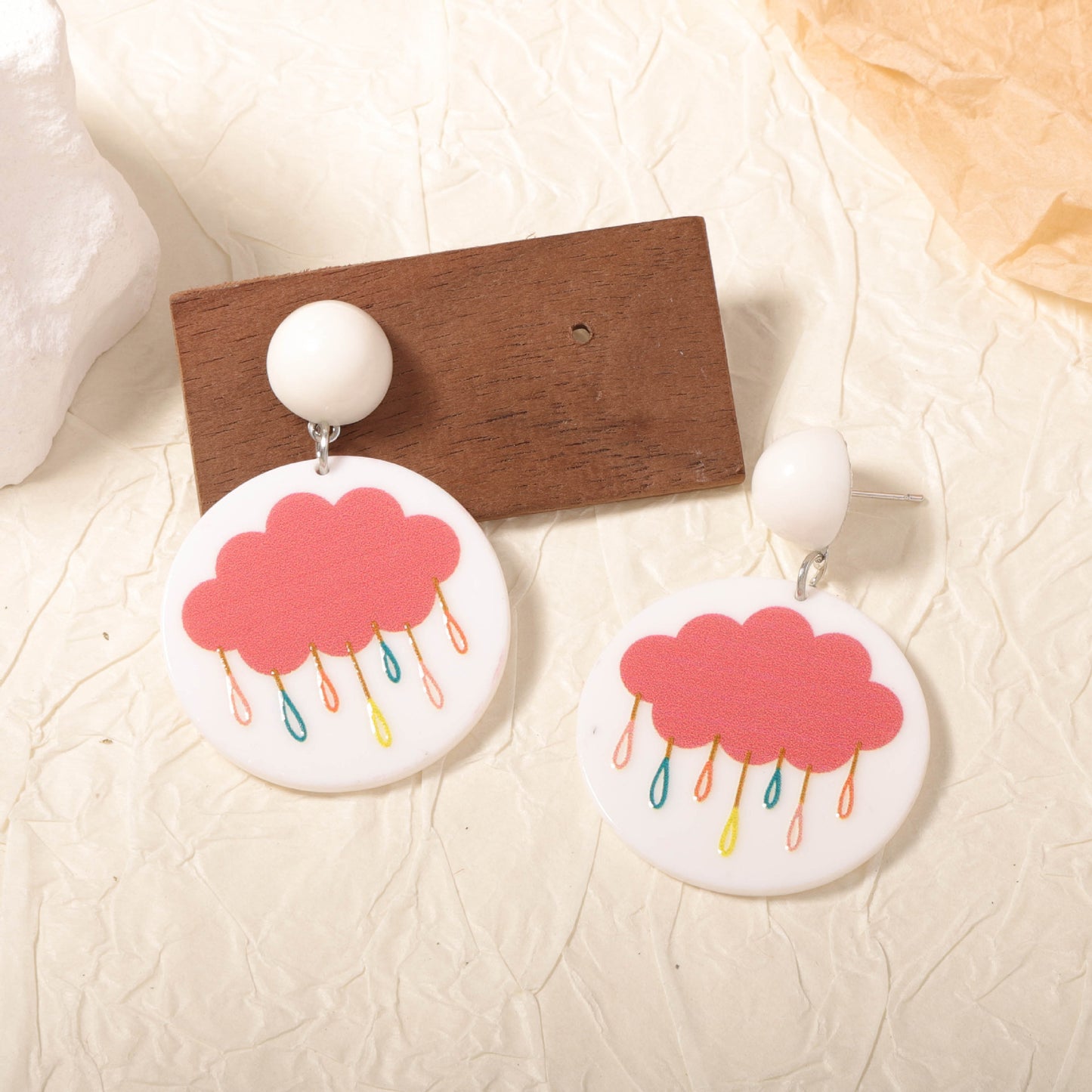 Käsintehty vintage Korvarengas