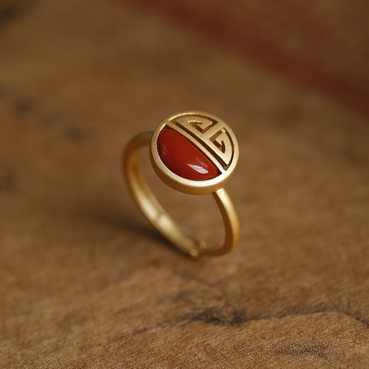 Elegantti Hopea Riipus jokaiseen tilaisuuteen