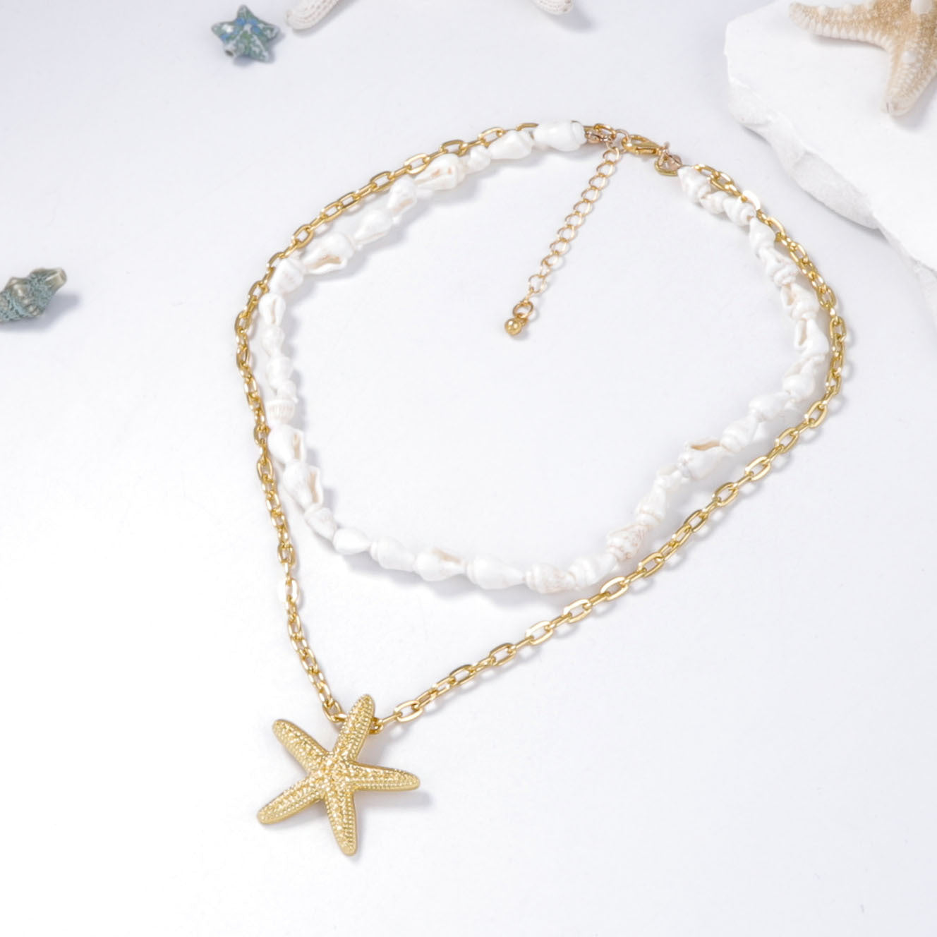 Käsintehty vintage Kaulakoru