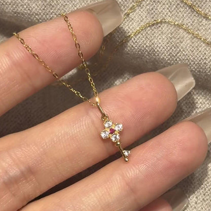 Elegantti Koru jokaiseen tilaisuuteen