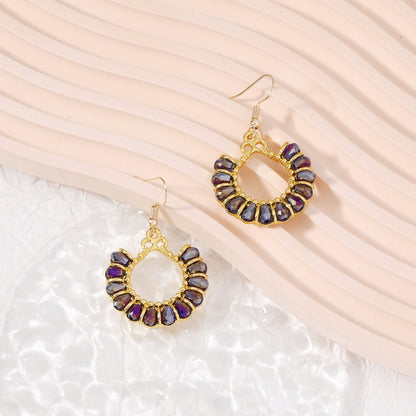 Elegantti Korvarengas jokaiseen tilaisuuteen