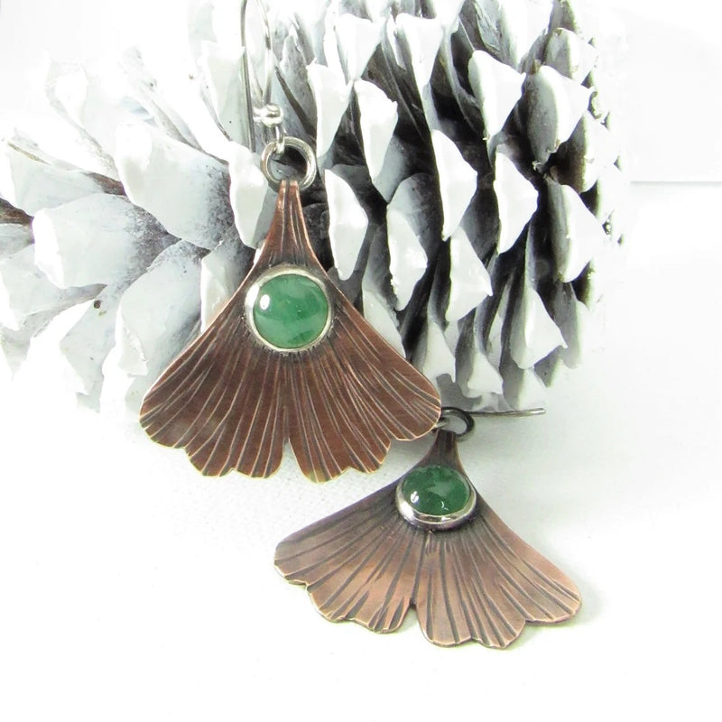 Kaunis Korvarengas ainutlaatuisella tyylillä