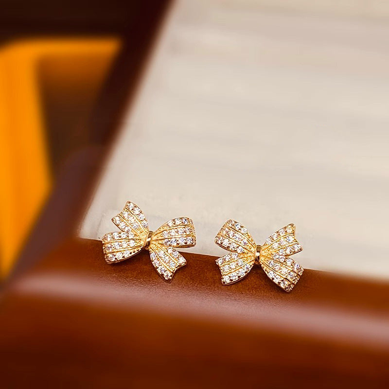 Herkkä käsityö Helmi Korvarengas