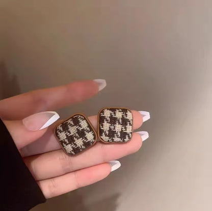 Elegantti Korvarengas jokaiseen tilaisuuteen