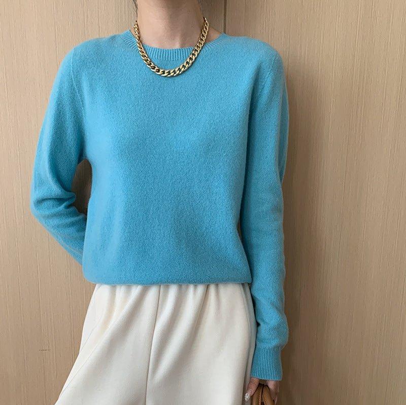 Well Tailored Blouse with a Graceful Silhouette