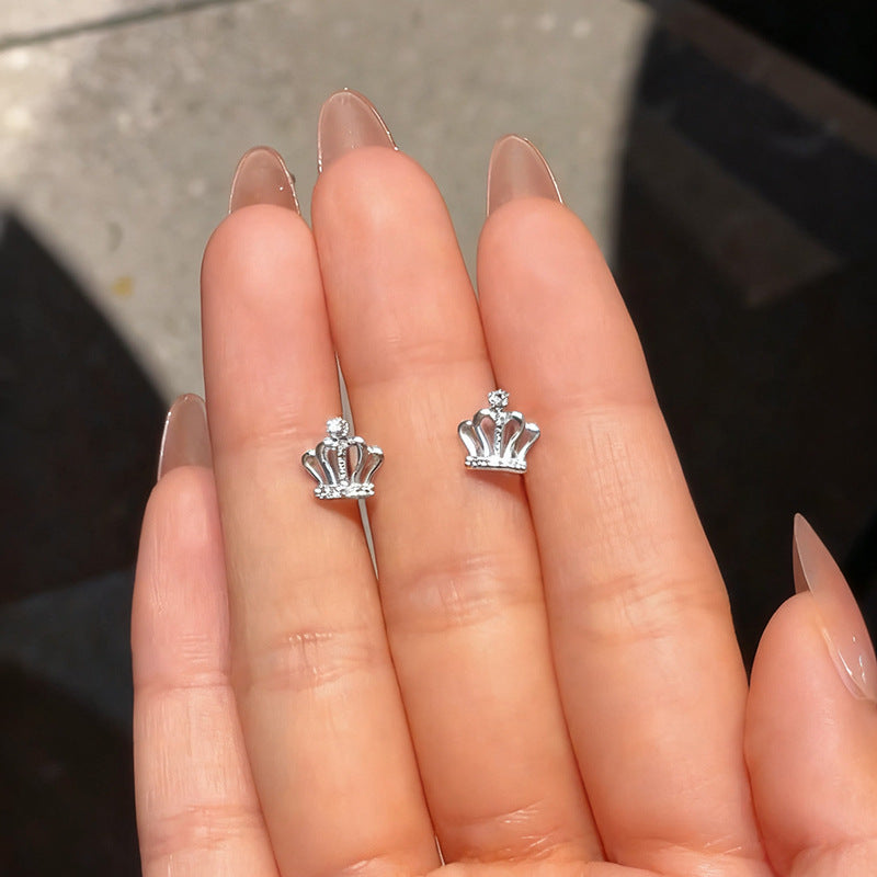 Herkkä käsityö Koru