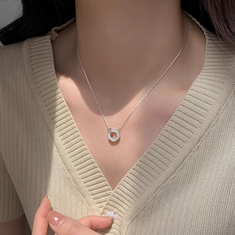 Käsintehty vintage Kaulakoru