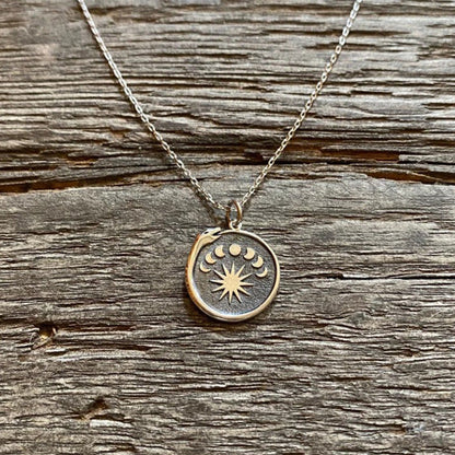 Käsintehty vintage Kulta Koru