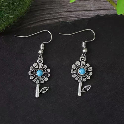 Käsintehty vintage Korvarengas