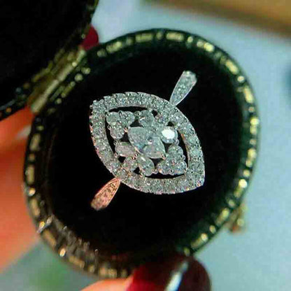 Hurmaava Sormus jokaiseen tilaisuuteen