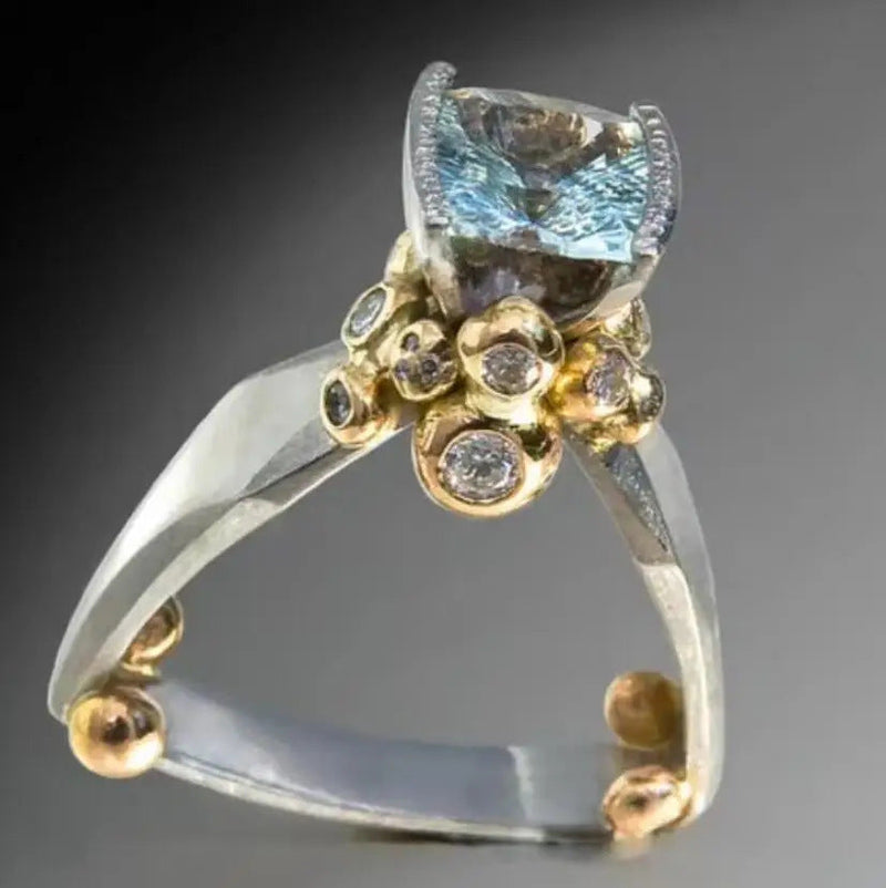 Kaunis Kulta Sormus ainutlaatuisella tyylillä