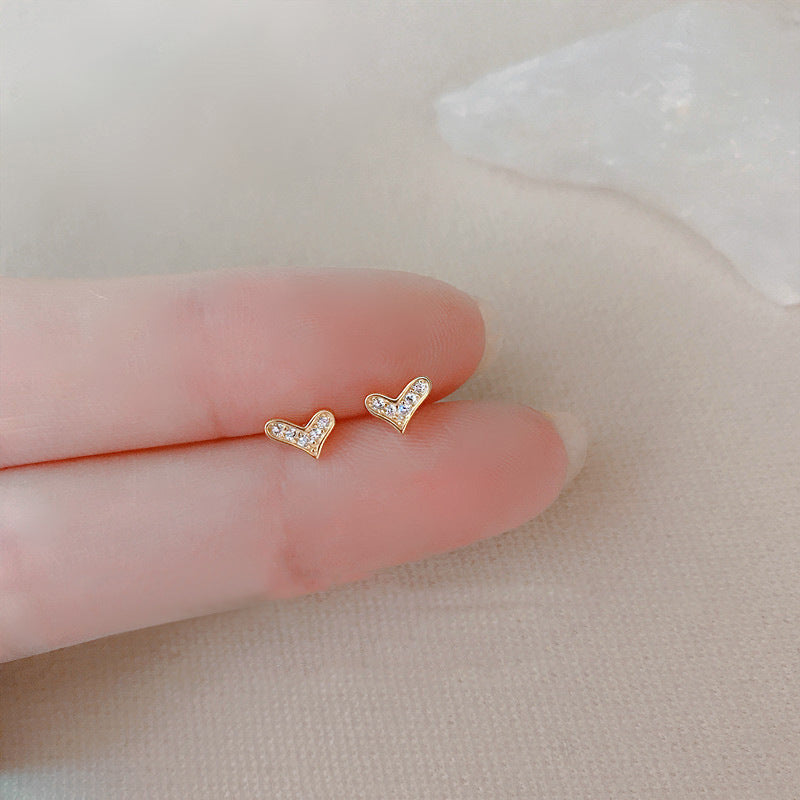 Elegantti Korvarengas jokaiseen tilaisuuteen