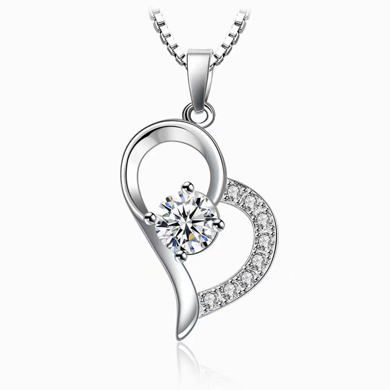 Klassinen Kaulakoru ajattomalla viehätyksellä