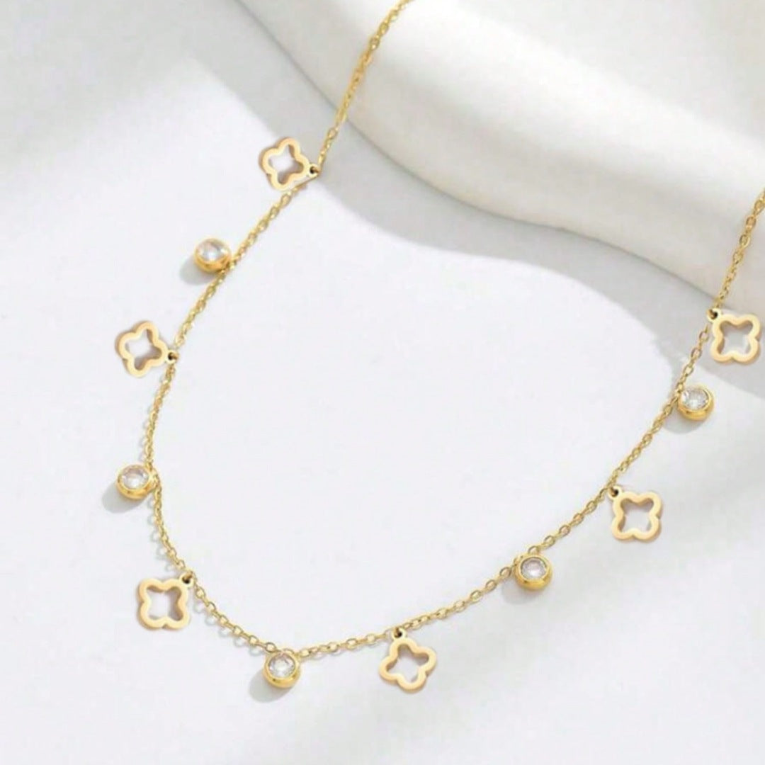 Romanttinen Kaulakoru erityisiin hetkiin