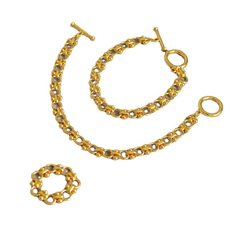 Upea Kulta Rannekoru päivittäiseen käyttöön