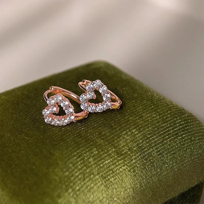 Elegantti Korvarengas jokaiseen tilaisuuteen