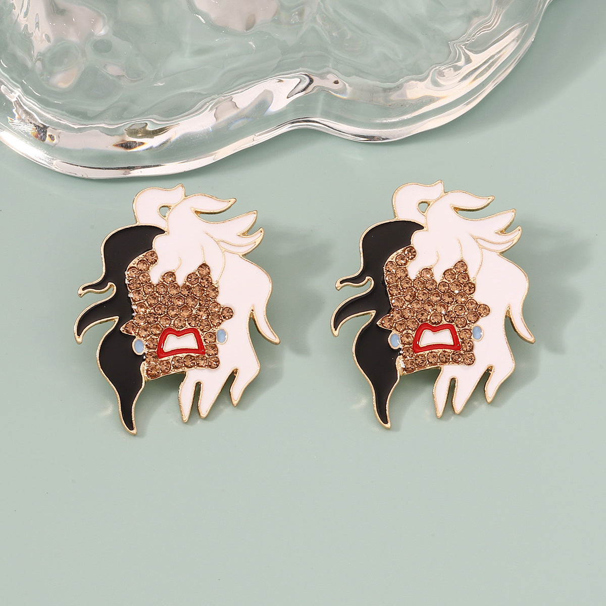 Käsintehty vintage Korvarengas