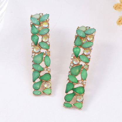 Hurmaava Korvarengas jokaiseen tilaisuuteen