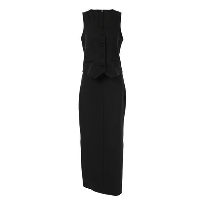 Well Tailored Garment with a Graceful Silhouette