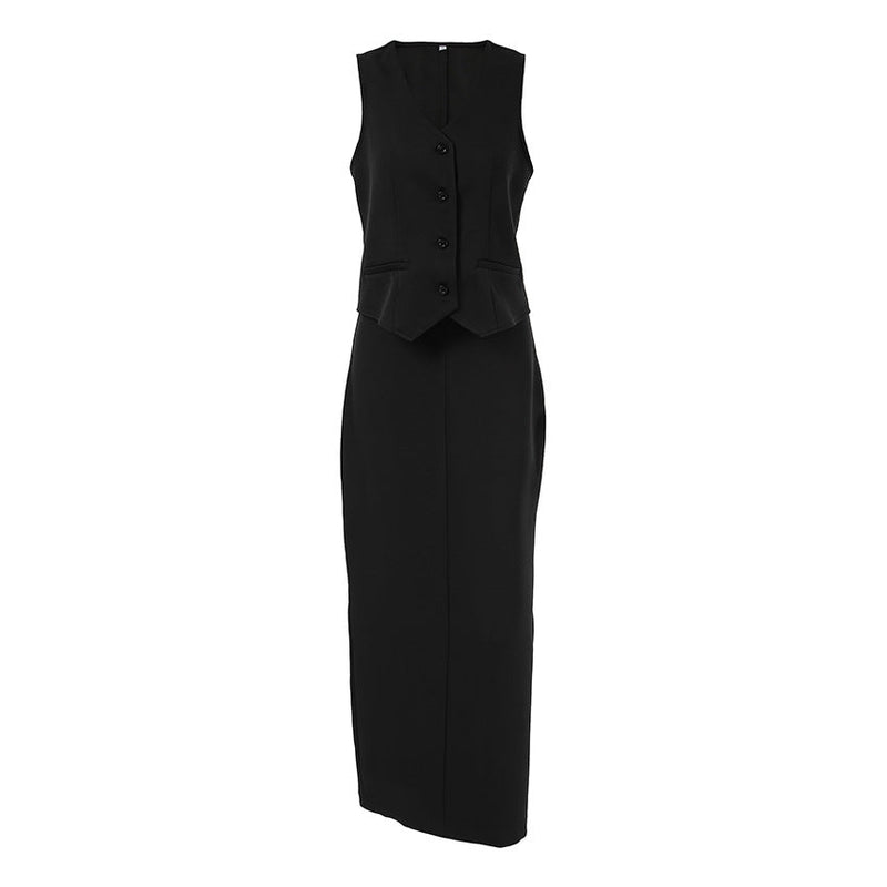 Well Tailored Garment with a Graceful Silhouette