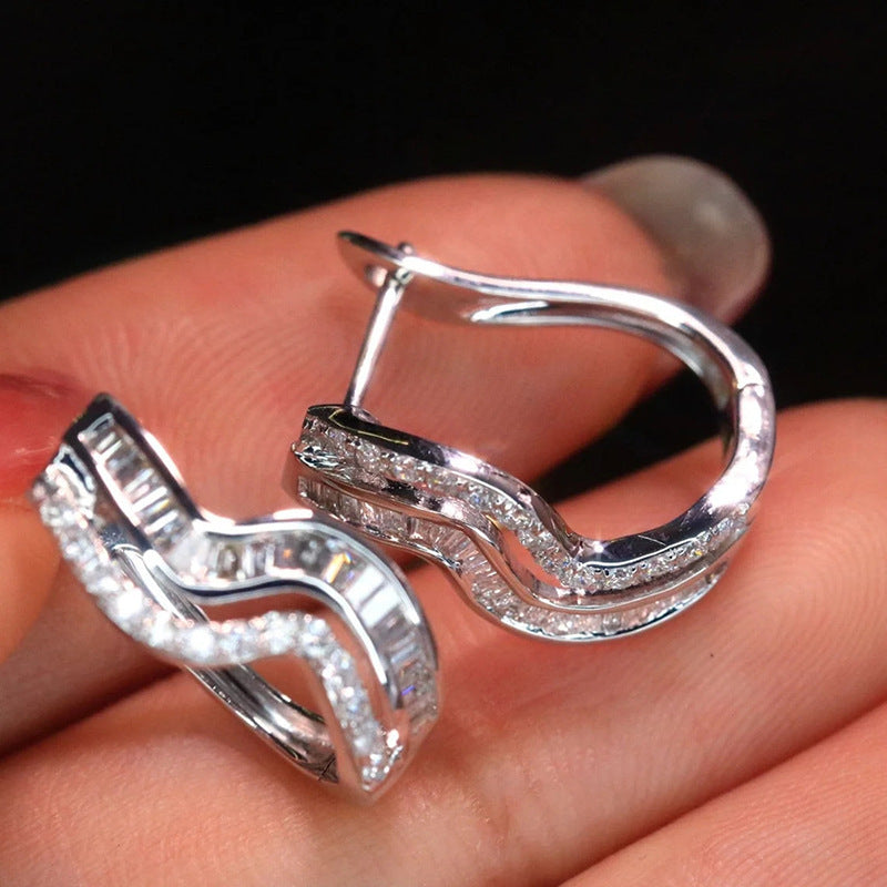 Klassinen Korvarengas ajattomalla viehätyksellä