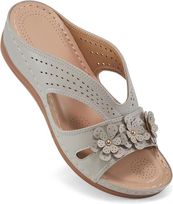 Klassiset Ortopediset Sandaalit Ajattomalla Tyylillä