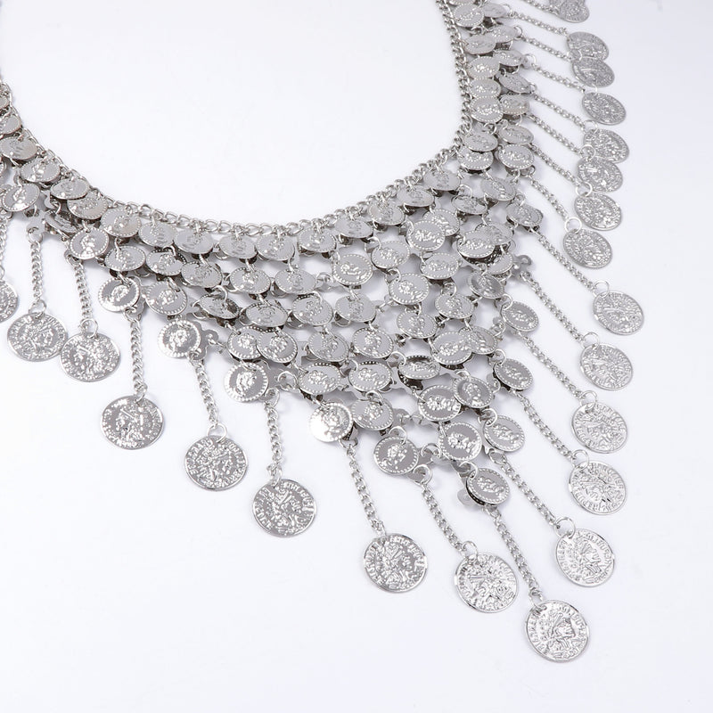 Kaunis Riipus ainutlaatuisella tyylillä