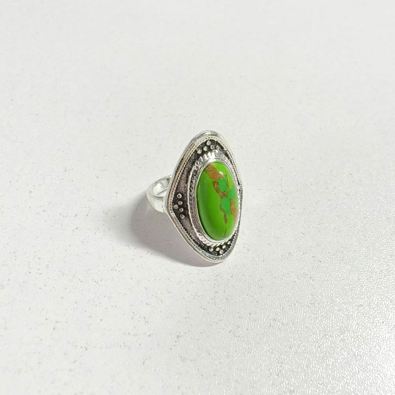 Herkkä käsityö Sormus