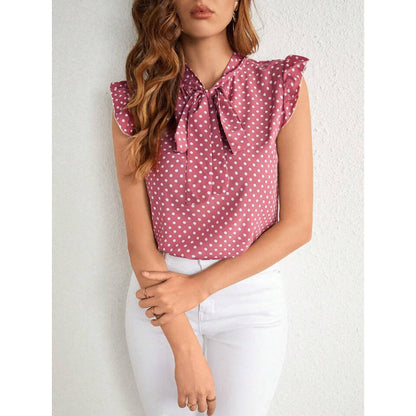Beautifully Crafted Blouse in a Classic Style