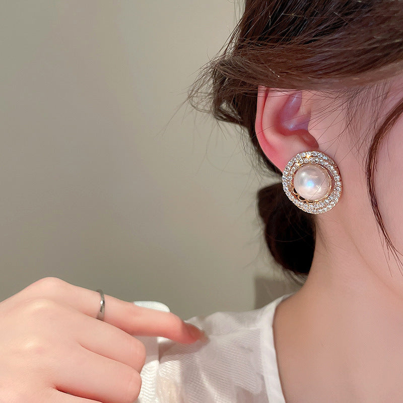 Herkkä käsityö Helmi Korvarengas