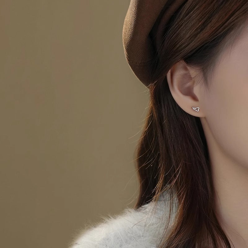 Kaunis Korvarengas ainutlaatuisella tyylillä