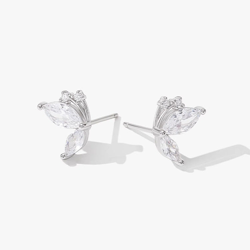 Hurmaava Korvarengas jokaiseen tilaisuuteen