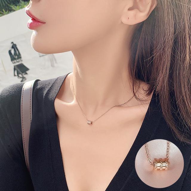 Elegantti Koru jokaiseen tilaisuuteen