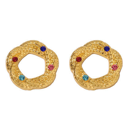 Klassinen Korvarengas ajattomalla viehätyksellä