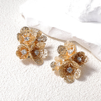 Romanttinen Korvarengas erityisiin hetkiin