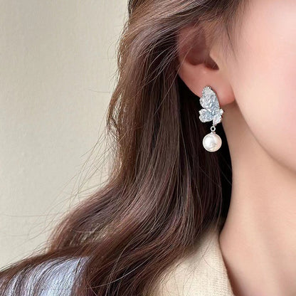 Käsintehty vintage Helmi Korvarengas