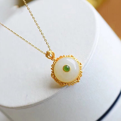 Romanttinen Kulta Riipus erityisiin hetkiin