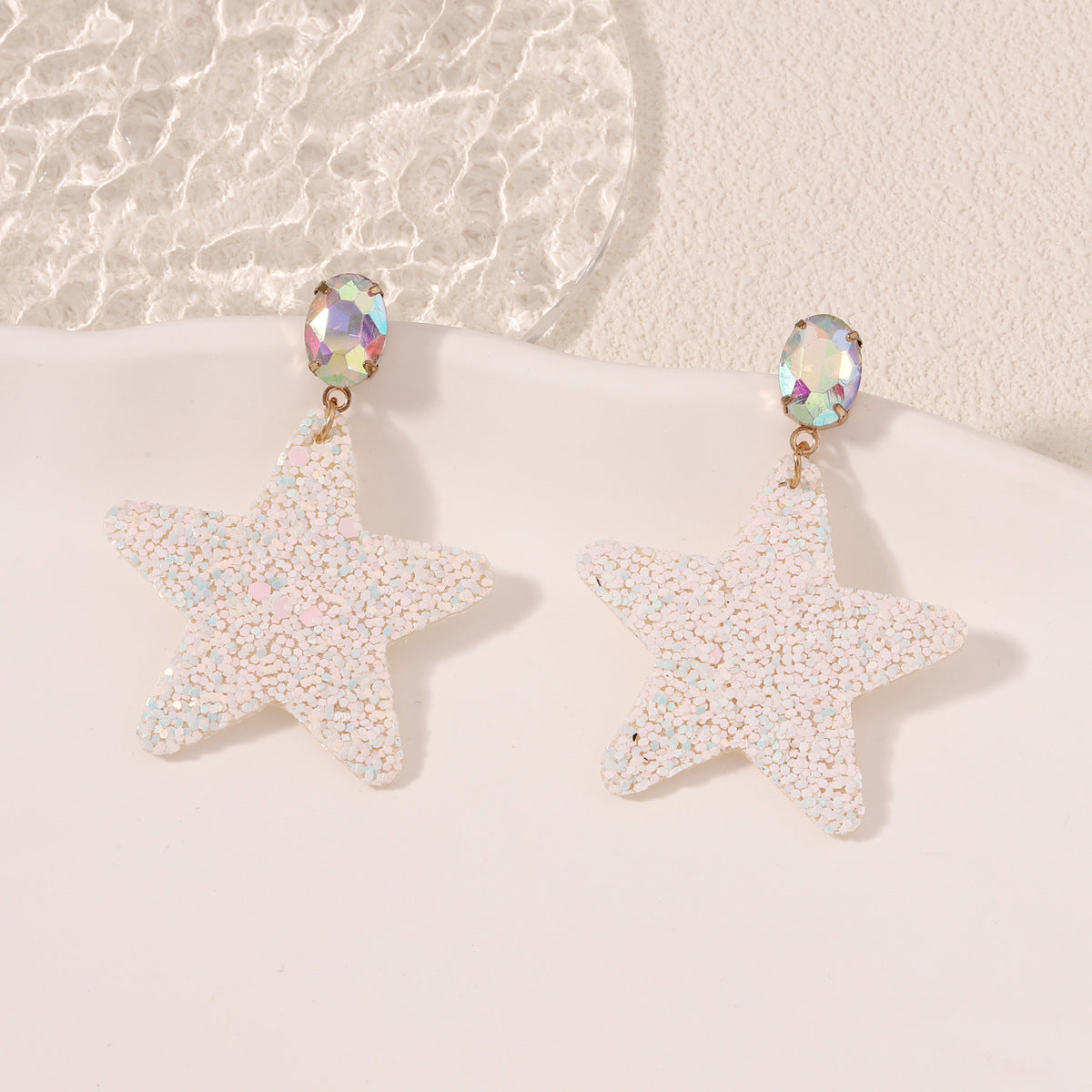 Klassinen Korvarengas ajattomalla viehätyksellä