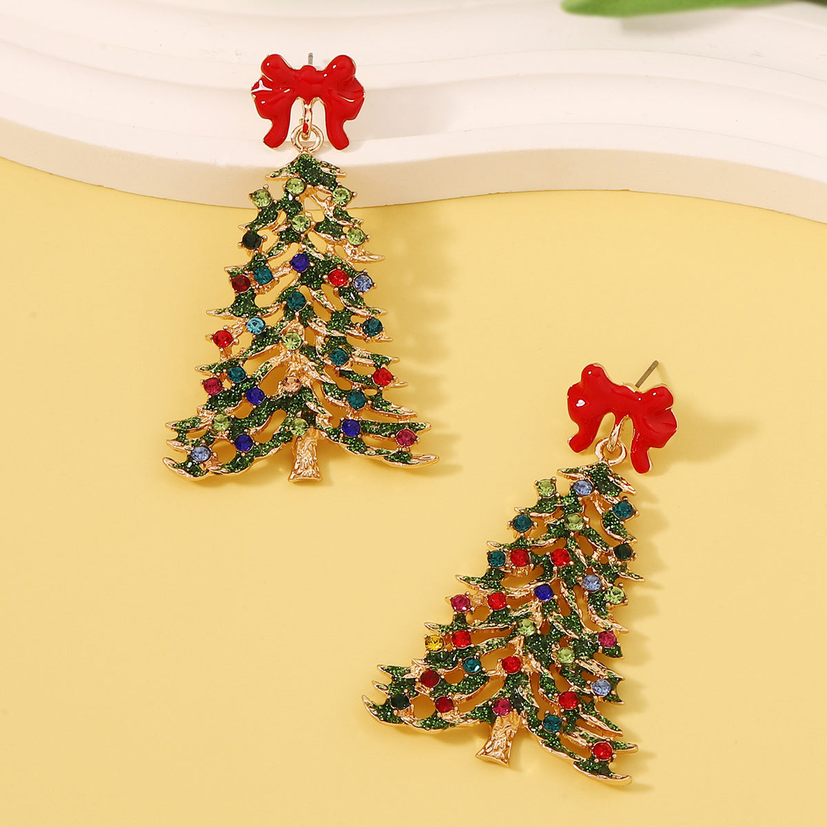 Elegantti Korvarengas jokaiseen tilaisuuteen