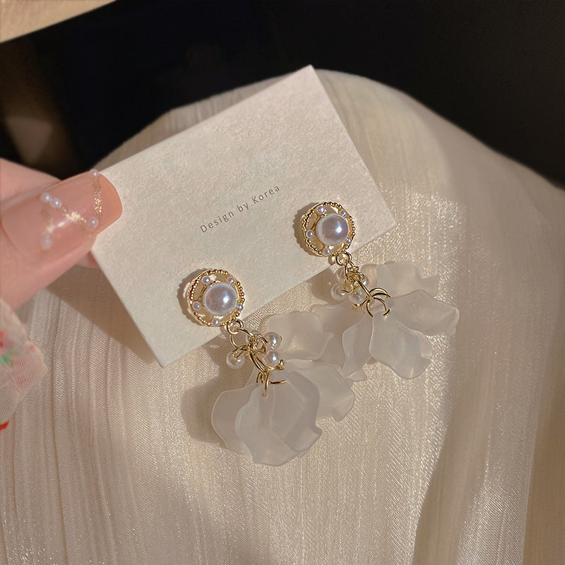 Upea Helmi Korvarengas päivittäiseen käyttöön