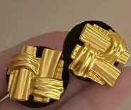 Hurmaava Kulta Korvarengas jokaiseen tilaisuuteen