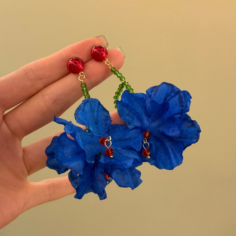 Käsintehty vintage Korvarengas