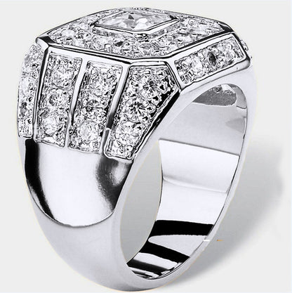 Elegantti Kulta Sormus jokaiseen tilaisuuteen