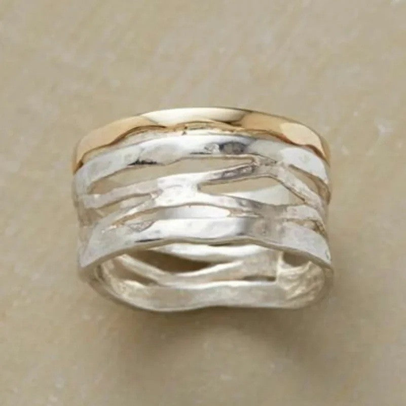 Klassinen Koru ajattomalla viehätyksellä