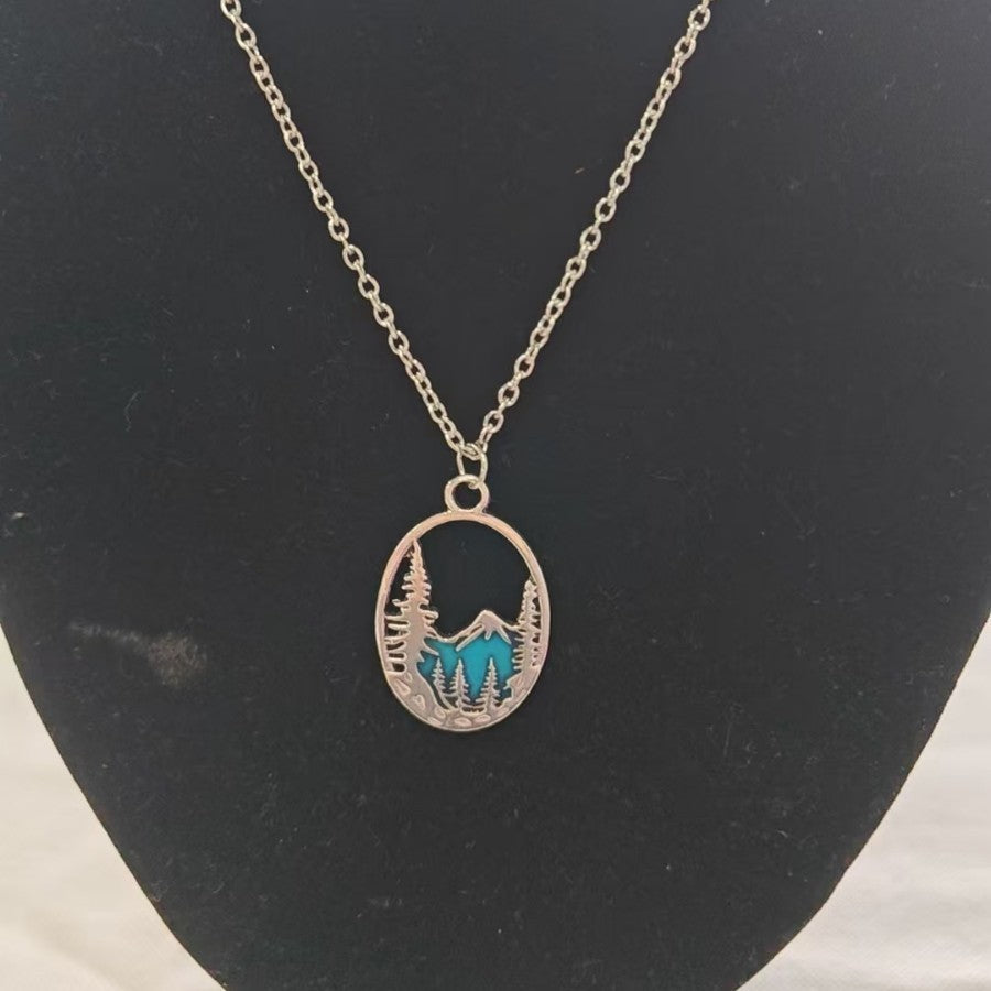 Käsintehty vintage Korvarengas