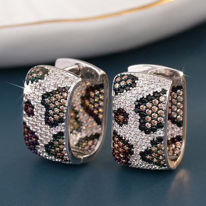 Käsintehty vintage Korvarengas