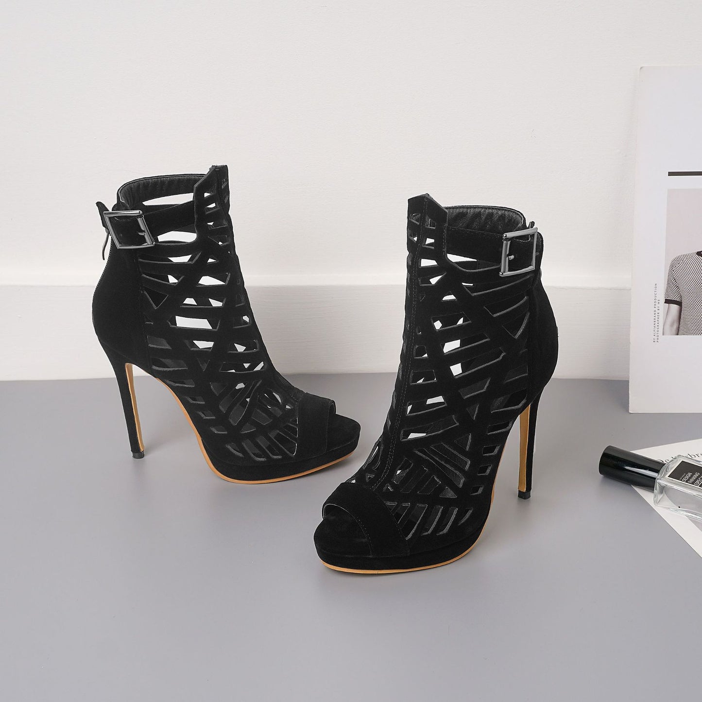 Kauniisti Valmistetut Ortopediset Saappaat