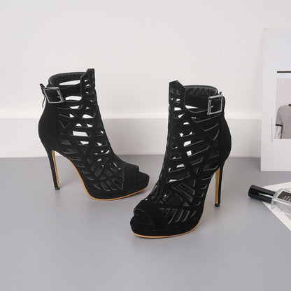 Kauniisti Valmistetut Ortopediset Saappaat